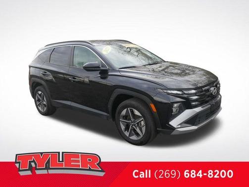 Phantom Black 2025 Hyundai TUCSON SEL