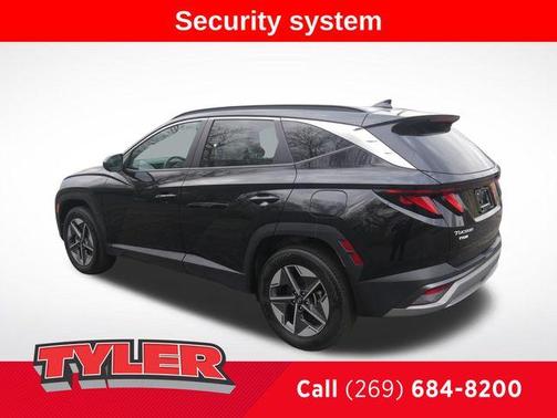 Phantom Black 2025 Hyundai TUCSON SEL