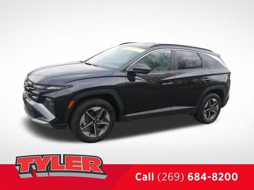 Phantom Black 2025 Hyundai TUCSON SEL
