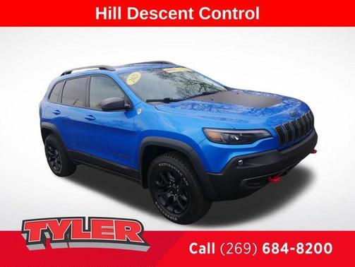 Hydro Blue Pearlcoat 2021 Jeep Cherokee Trailhawk