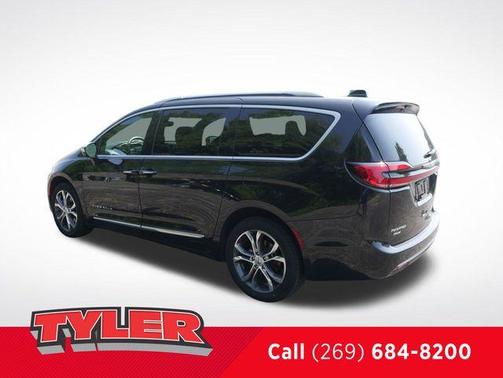 2021 Chrysler Pacifica Pinnacle