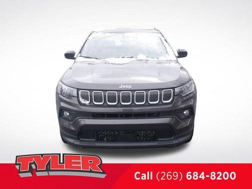 2022 Jeep Compass Latitude Lux