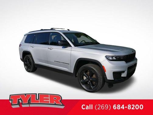 2023 Jeep Grand Cherokee L Laredo