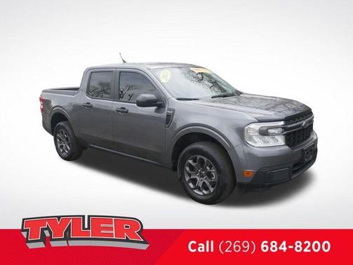 Carbonized Gray Metallic 2023 Ford Maverick XLT