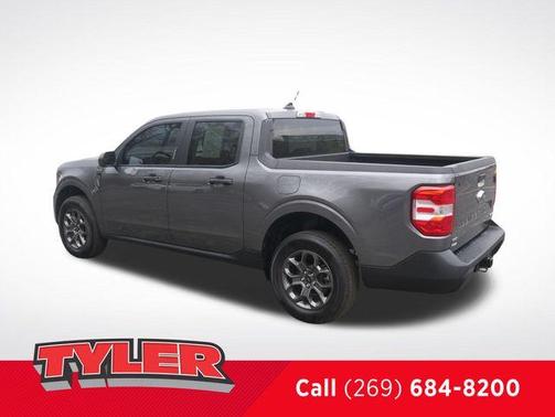 Carbonized Gray Metallic 2023 Ford Maverick XLT