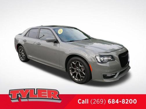 2017 Chrysler 300 S