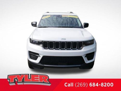 2023 Jeep Grand Cherokee Laredo