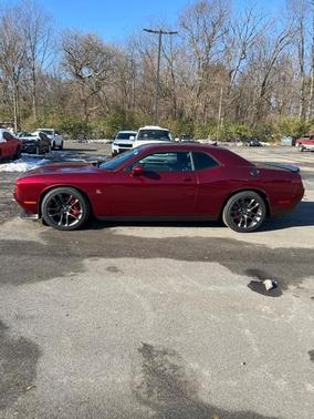 Photo 4 of 28 of 2021 Dodge Challenger R/T Scat Pack