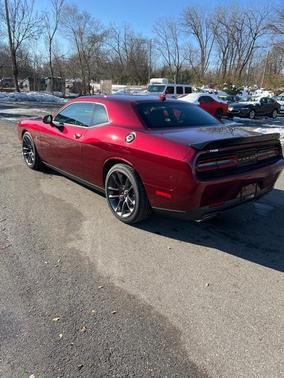 Photo 5 of 28 of 2021 Dodge Challenger R/T Scat Pack