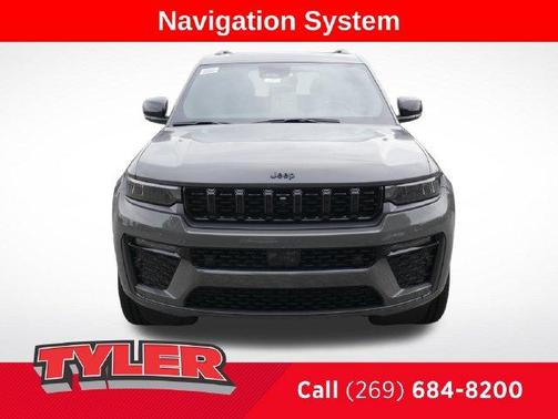 Sting Gray Clearcoat 2027 Jeep Grand Cherokee Limited