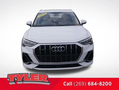 2023 Audi Q3 45 S line Premium