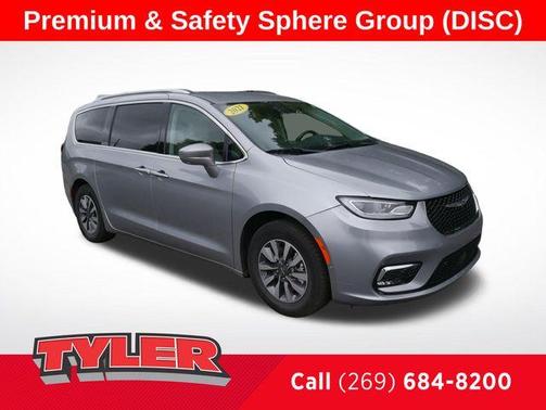 2021 Chrysler Pacifica Hybrid Touring L