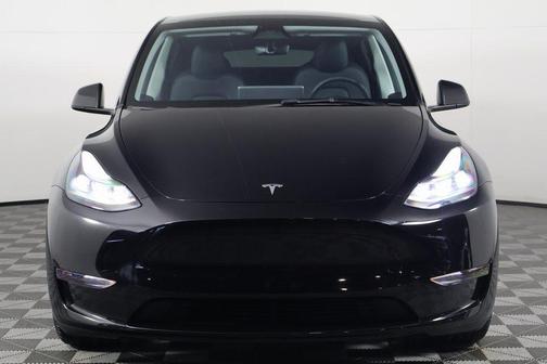2023 Tesla Model Y Performance Dual Motor All-Wheel Drive