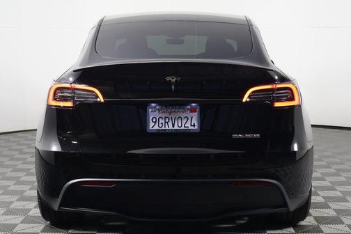 2023 Tesla Model Y Performance Dual Motor All-Wheel Drive