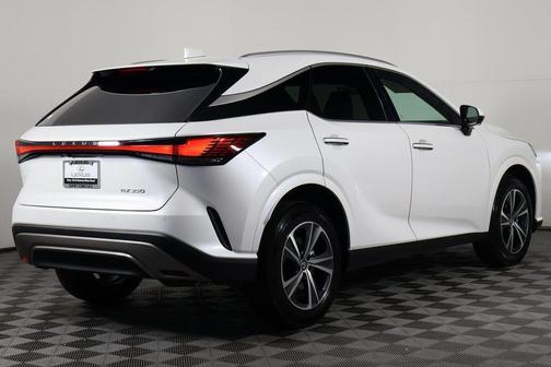 Eminent White Pearl 2026 Lexus RX 350 Premium