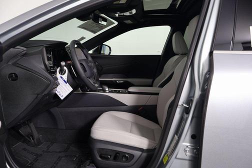 Iridium 2026 Lexus RX 350h Premium