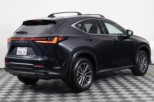 2025 Lexus NX 350h Premium