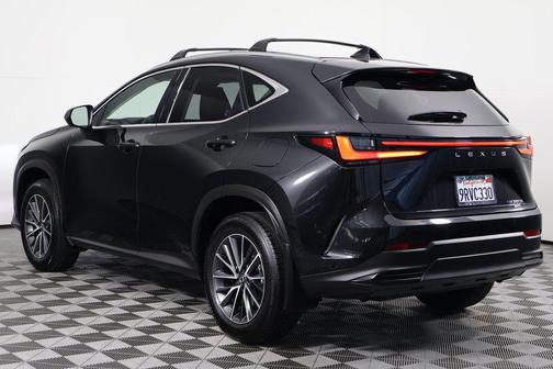 2025 Lexus NX 350h Premium