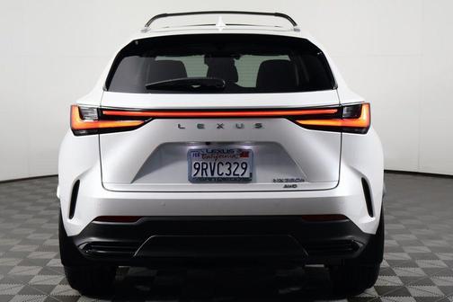 2025 Lexus NX 350h Premium