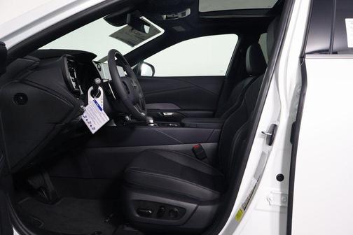 Eminent White Pearl 2026 Lexus RX 350h Premium+