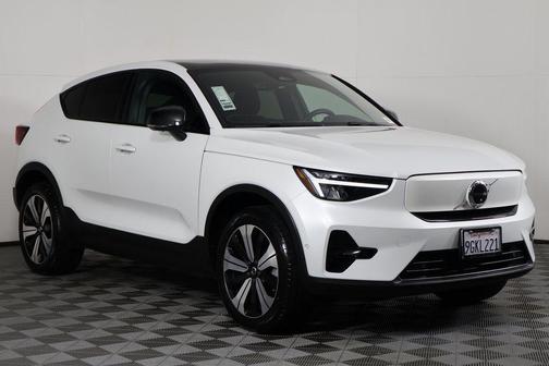 2023 Volvo C40 Recharge Pure Electric Twin Plus