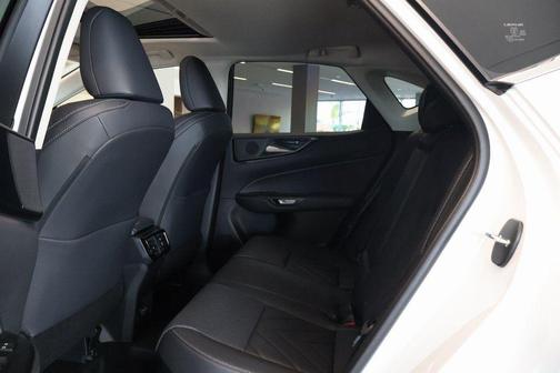 2026 Lexus NX 450h+ Premium