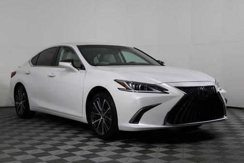 2025 Lexus ES 300h Premium