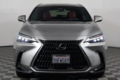 2024 Lexus NX 450h+ Luxury