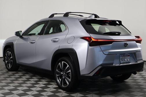 2025 Lexus UX 300h Base