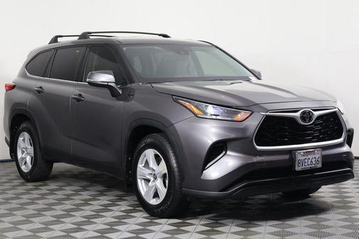 Magnetic Gray Metallic 2021 Toyota Highlander L