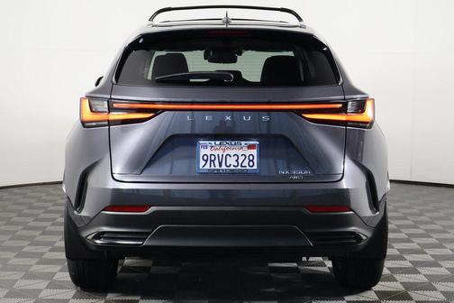 2025 Lexus NX 350h Premium