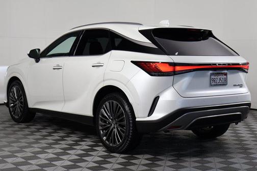 2025 Lexus RX 450h+ Base