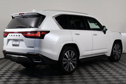 Eminent White Pearl 2026 Lexus LX 600 Luxury