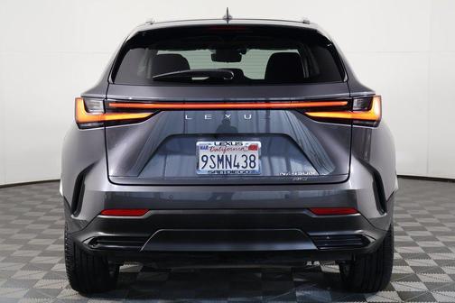 2025 Lexus NX 450h+ Luxury