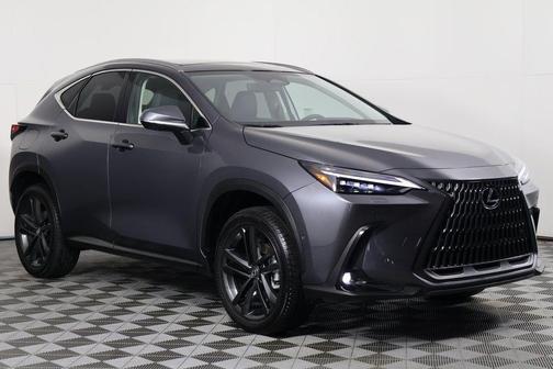 2025 Lexus NX 450h+ Luxury