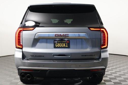 Sterling Metallic 2023 GMC Yukon XL Denali