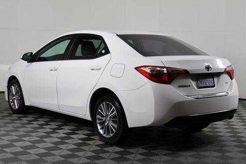 2015 Toyota Corolla LE Plus