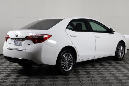 2015 Toyota Corolla LE Plus