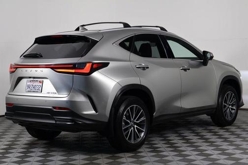 2025 Lexus NX 350h Premium