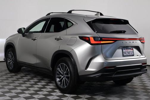 2025 Lexus NX 350h Premium