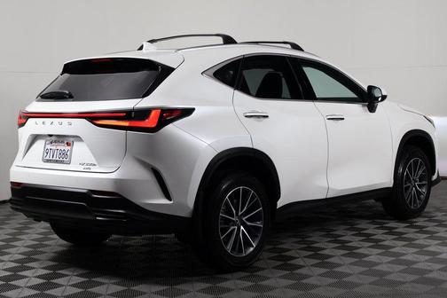 2025 Lexus NX 350h Premium