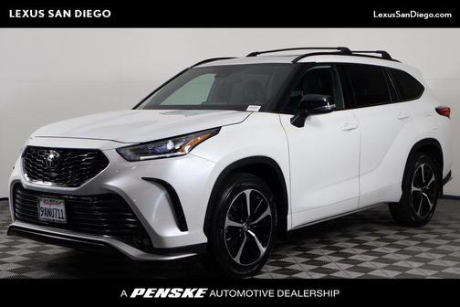 2022 Toyota Highlander XSE