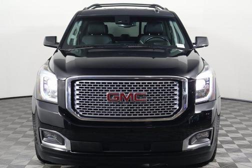 Onyx Black 2017 GMC Yukon Denali