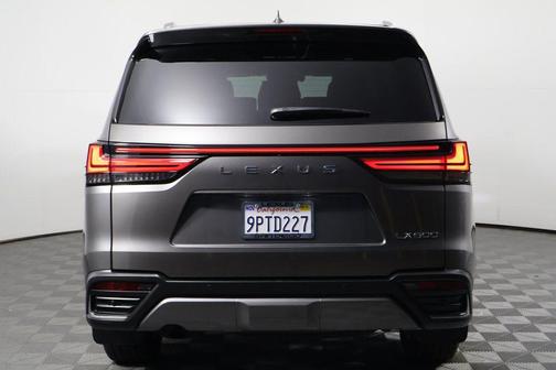 2024 Lexus LX 600 Premium