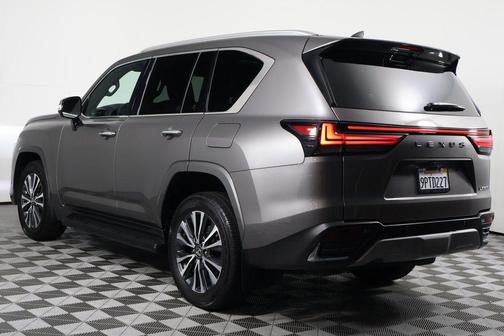 2024 Lexus LX 600 Premium