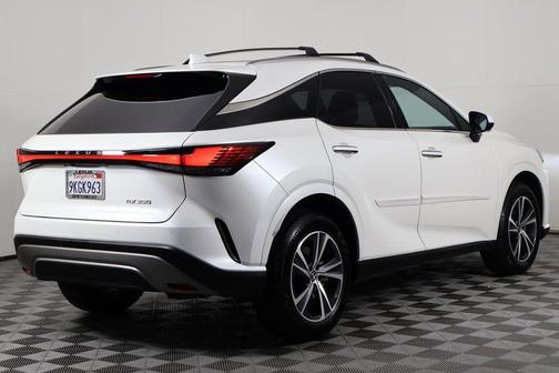 Eminent White Pearl 2024 Lexus RX 350 Premium