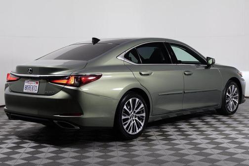 2019 Lexus ES 350 Premium