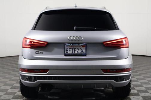 2018 Audi Q3 2.0T Premium