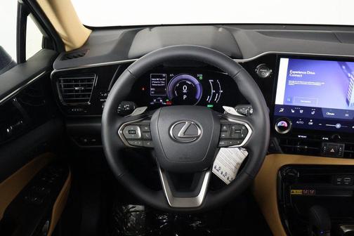 Nori Green Pearl 2026 Lexus NX 450h+ Premium