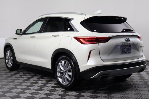 Majestic White 2020 INFINITI QX50 LUXE